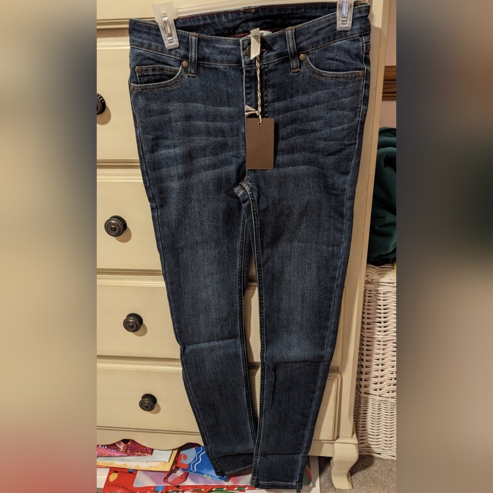 Matilda Jane jeans size 4 nwt
